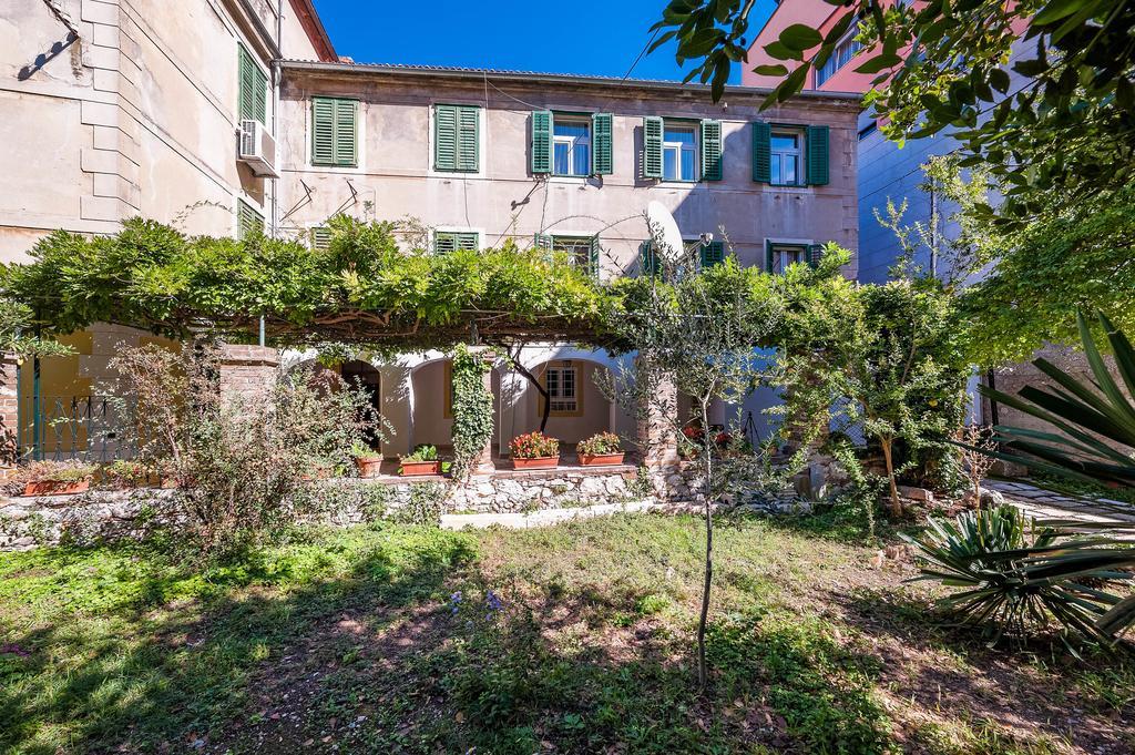 Apartment Heart Of The City Šibenik Eksteriør billede